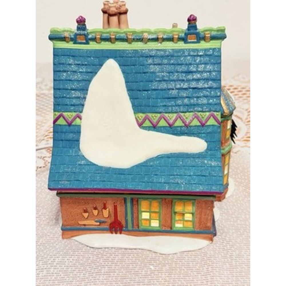 Dept 56 North Pole Series Mrs. Claus' Greenhouse Lighted Porcelain 1997-Read - Picture 9 of 16